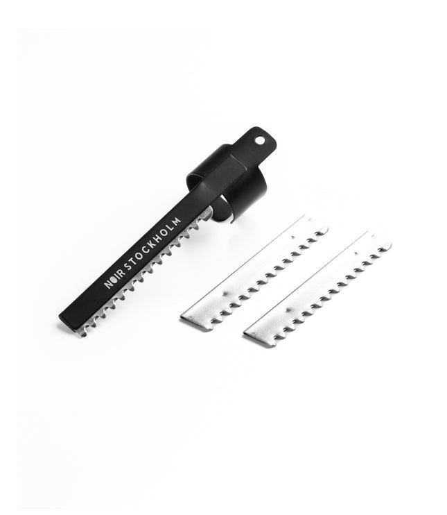 Fingerblade